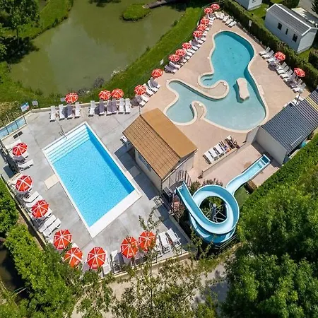 Maeva Escapades Country Park - Campsite Touquin